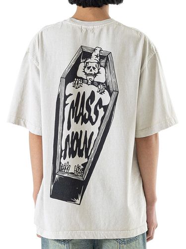 Coffin Bed Oversized T-Shirt _ Sand - MASSNOUN - Modalova