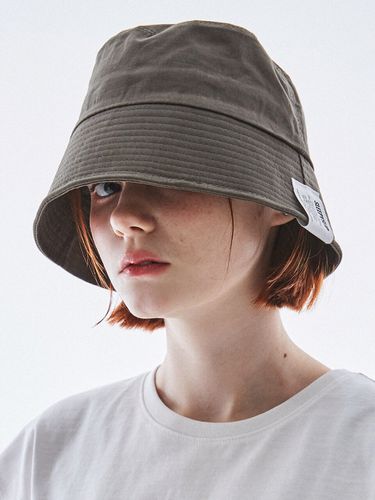 Basic Soft Cotton Khaki Bucket Hat - SLEEPYSLIP - Modalova