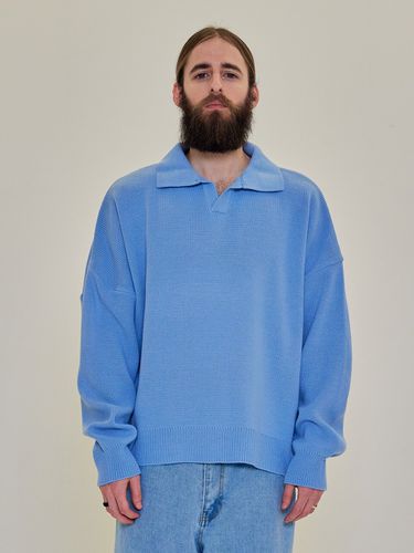 CB Semi Oversized Collar Knit ( Blue) - CARGOBROS - Modalova