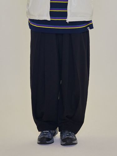 CB Hidden Slit Tuck Sweat Pant () - CARGOBROS - Modalova