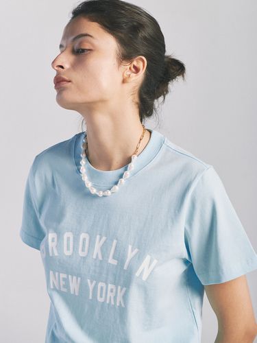 Crop Brooklyn Short Sleeve T-shirt [] - PaperBoy - Modalova