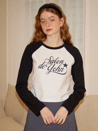 Retro Raglan T_ Black - SALON DE YOHN - Modalova