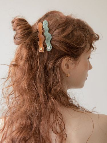 Wavy Marble Hair Clip ( 2 Colors ) - MERRYMOTIVE - Modalova