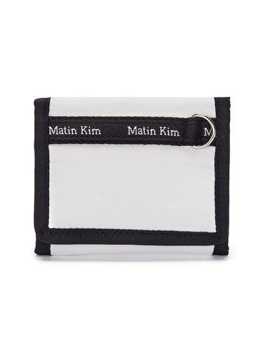 Glossy Camp Wallet_White - Matin Kim - Modalova