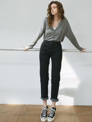 Cropped Straight Denim Pants_Black - MaLoupe - Modalova