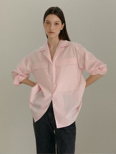 Classic Flap Pocket Open Collar Blouse_Ligh - MANNON - Modalova