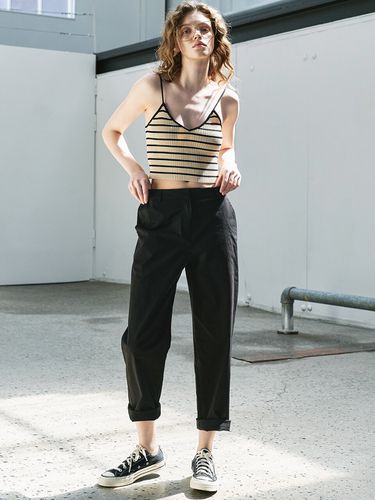 Cropped Light-weighted Cotton Pants_Black - MaLoupe - Modalova