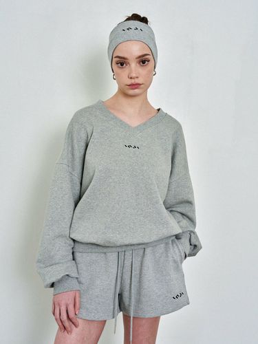 V-Neck Sweatshirt_Gray - INJIACTIVE - Modalova