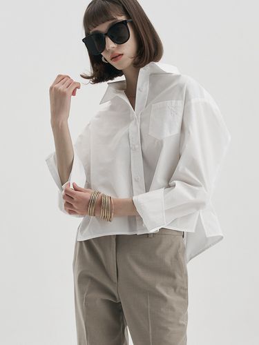 Cropped Pocket Shirt_White - MaLoupe - Modalova