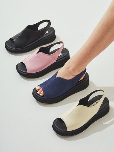 Coy Chunky Sandals_6 Colors - eee - Modalova