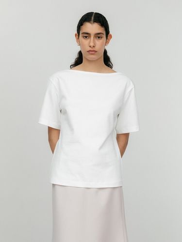 Boat Neck T-shirt_White - SPRING CROCUS - Modalova