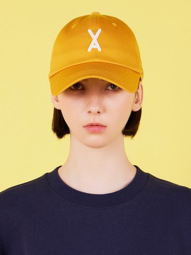 VA Appliqu Overfit Ball Cap_Yellow - VARZAR - Modalova