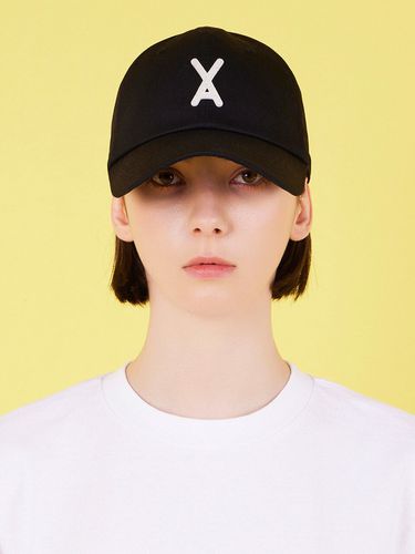 VA Appliqu Overfit Ball Cap_Black - VARZAR - Modalova