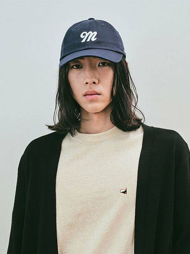 M Logo Ball Cap _ Navy - MACK BARRY - Modalova