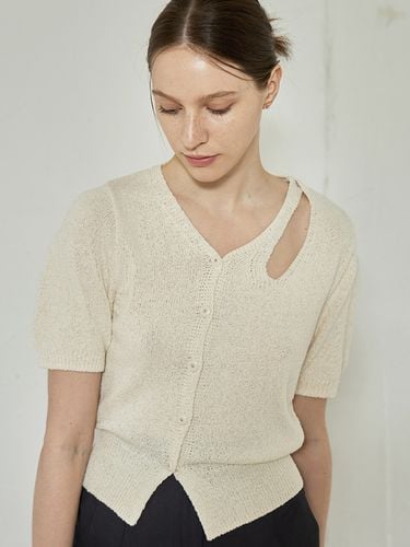 Comos 844 Cut-out Short-sleeved Cardigan_White - ourcomos - Modalova