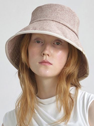 Drop Bucket Hat_Line Beige - UNDERCONTROL STUDIO - Modalova