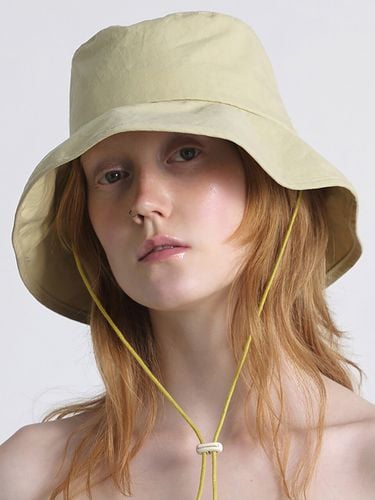 Fold Bucket Hat with String_Olive - UNDERCONTROL STUDIO - Modalova