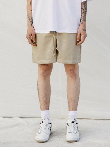 Vegan Leather Bermuda Shorts _ - V2 - Modalova