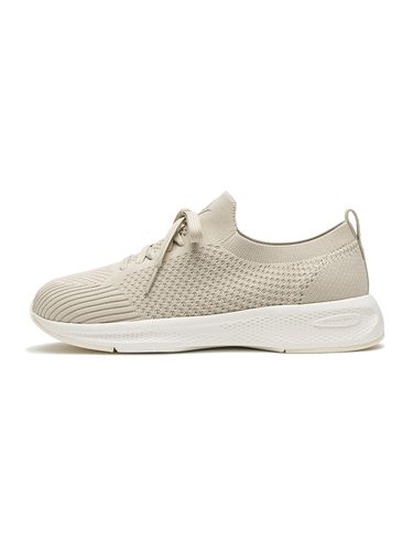 Freewalk Pull On Shoes - Sand Beige - AKIII CLASSIC - Modalova