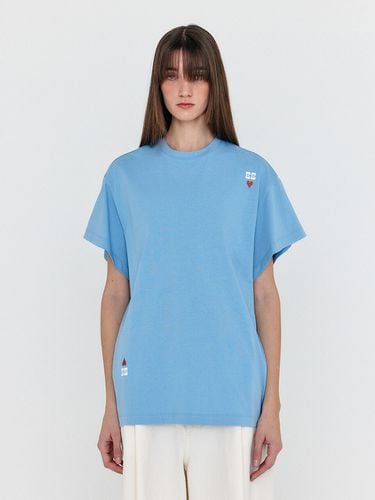 Wicky Graphic T-Shirt_Sky Blue - EENK - Modalova