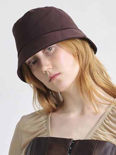 Tulip Bucket Hat_Brown - UNDERCONTROL STUDIO - Modalova