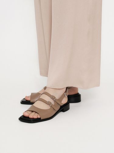 Lito Sandals_Beige - rareness - Modalova