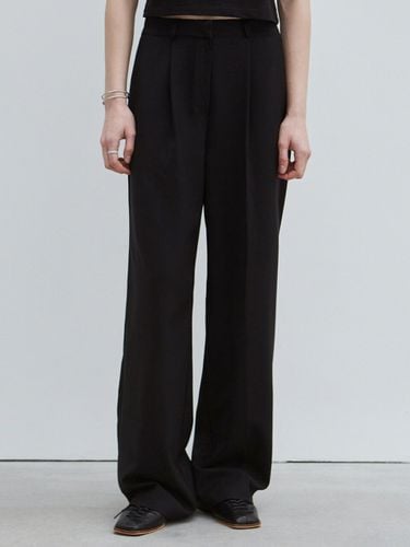 Classic One Tuck Wide Long Slacks _Black - NICK&NICOLE - Modalova