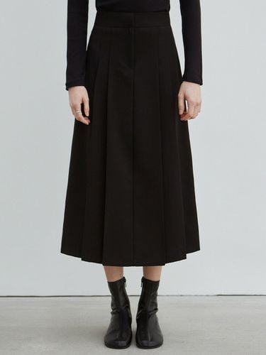 Long Pleated Skirt _Black - NICK&NICOLE - Modalova