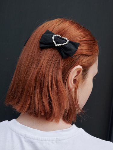 Nylon Hair Bow In Heart - BAEBAE - Modalova