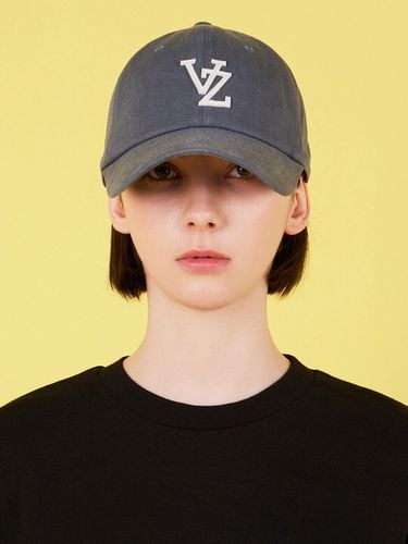 Monogram Appliqu Washing Ball Cap_Charcoal - VARZAR - Modalova