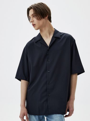 Silk-Like Half Shirt (Navy) - TNGT - Modalova