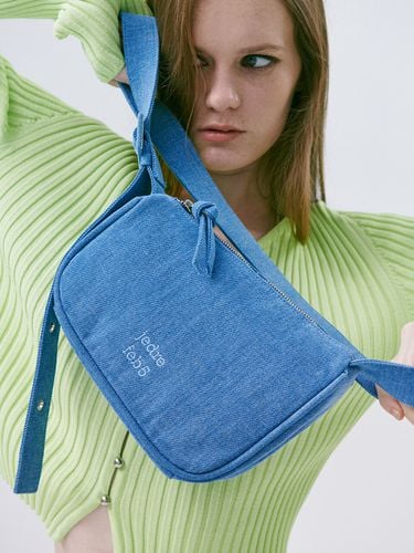 Slant Shoulder Bag_Blue - JEDREFEB5 - Modalova