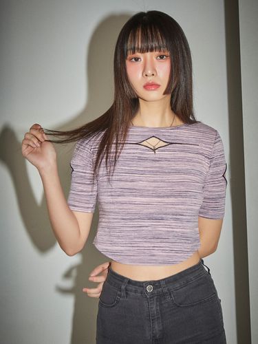 Stripe Glitter Slit Crop T-shirt_Pink - FABER FINGER - Modalova