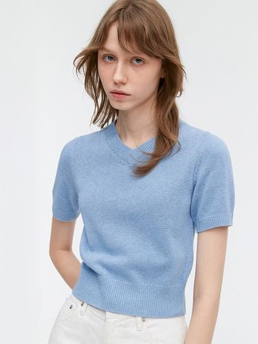 Semi Crop V-neck Short Sleeve Knit - MONGDOL - Modalova