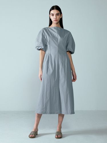 Waist Pin-tuck Line Puff Dress - NUVO.10 - Modalova