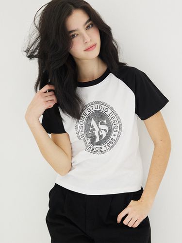 Circle Symbol Raglan Sleeve T-Shirt_White - Awesomestudio - Modalova