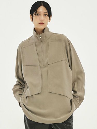 Oversized High-Neck Half-Zip Shirt _ - MMIC - Modalova