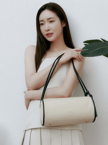 Jeanne Shoulder Bag _ Sand Stone + Black - JOY GRYSON - Modalova