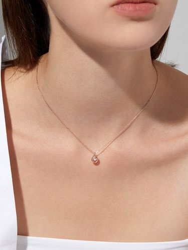 K Petite Etoile Necklace RN0001 - ROSEMONT - Modalova