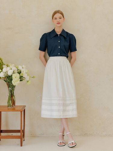 Point Layered Skirt _ White - YUPPE - Modalova