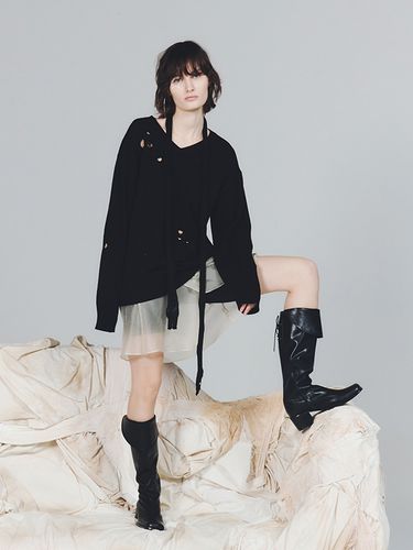 Back Side Eyelet Boots_Black - CERRIC - Modalova