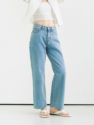 Spark Straight Fit Denim Pants _Blue - ADAUL - Modalova