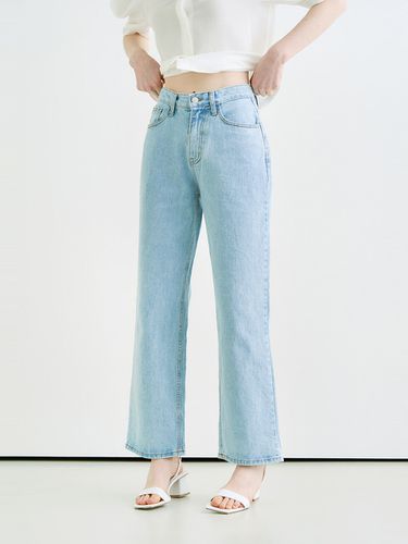 Spark Straight Fit Denim Pants _Light Blue - ADAUL - Modalova