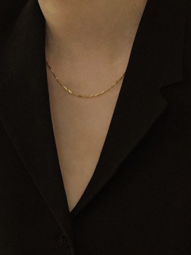 City Chain Gold Necklace - ANDEZVOUS - Modalova