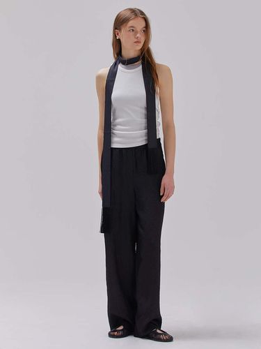 Satin Wrinkle Pants_Black - RAIVE - Modalova