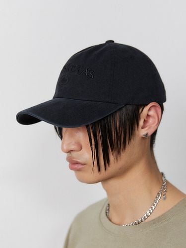 Paris Texas Ball Cap _ Charcoal - MMIC - Modalova