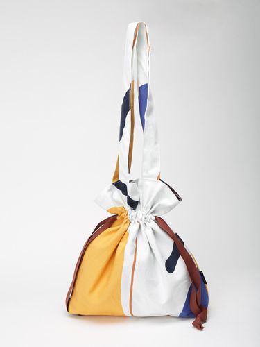 Line And Shape Large String Bag - KOIKOI - Modalova