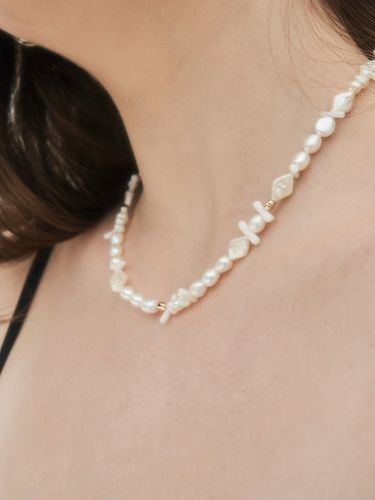 Wave Freshwater Pearl Necklace - RAWFINED - Modalova