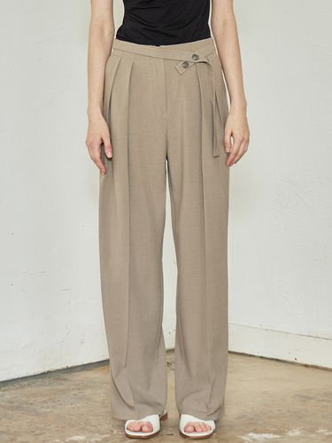 Belt Point Two-tuck Slacks - ourcomos - Modalova