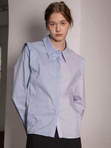 YY Two Tone Loose Shirt_Blue - yyiam - Modalova